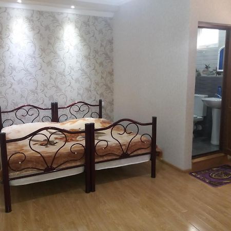 Guest House Darejani Кутаїсі Екстер'єр фото