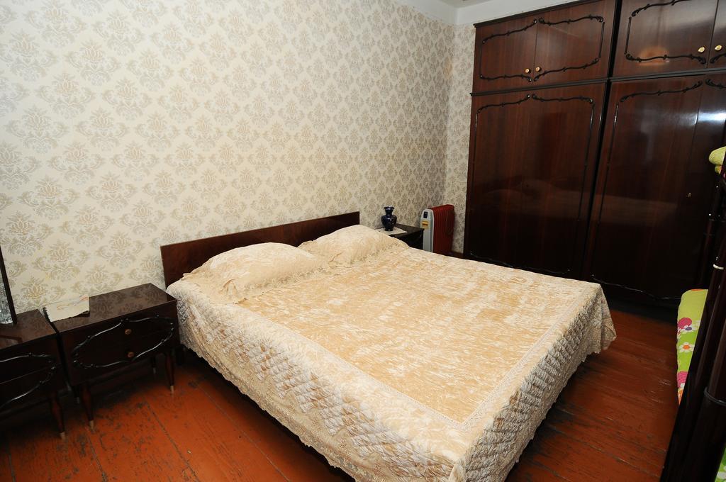 Guest House Darejani Кутаїсі Екстер'єр фото