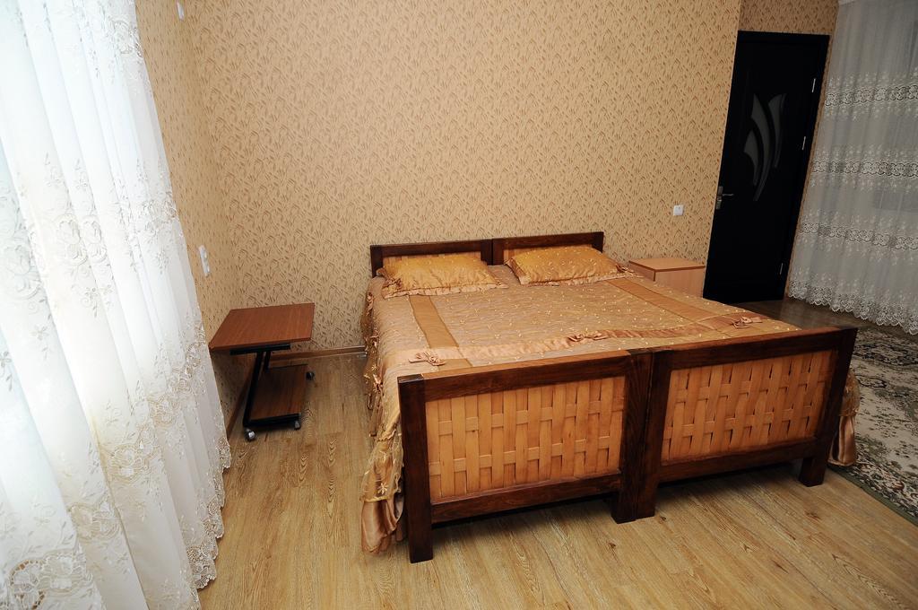 Guest House Darejani Кутаїсі Екстер'єр фото